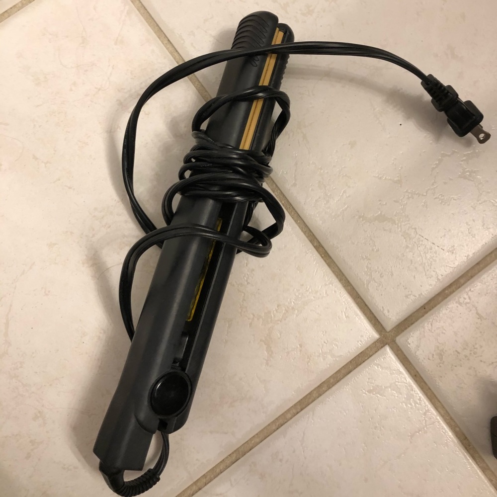 Straightener